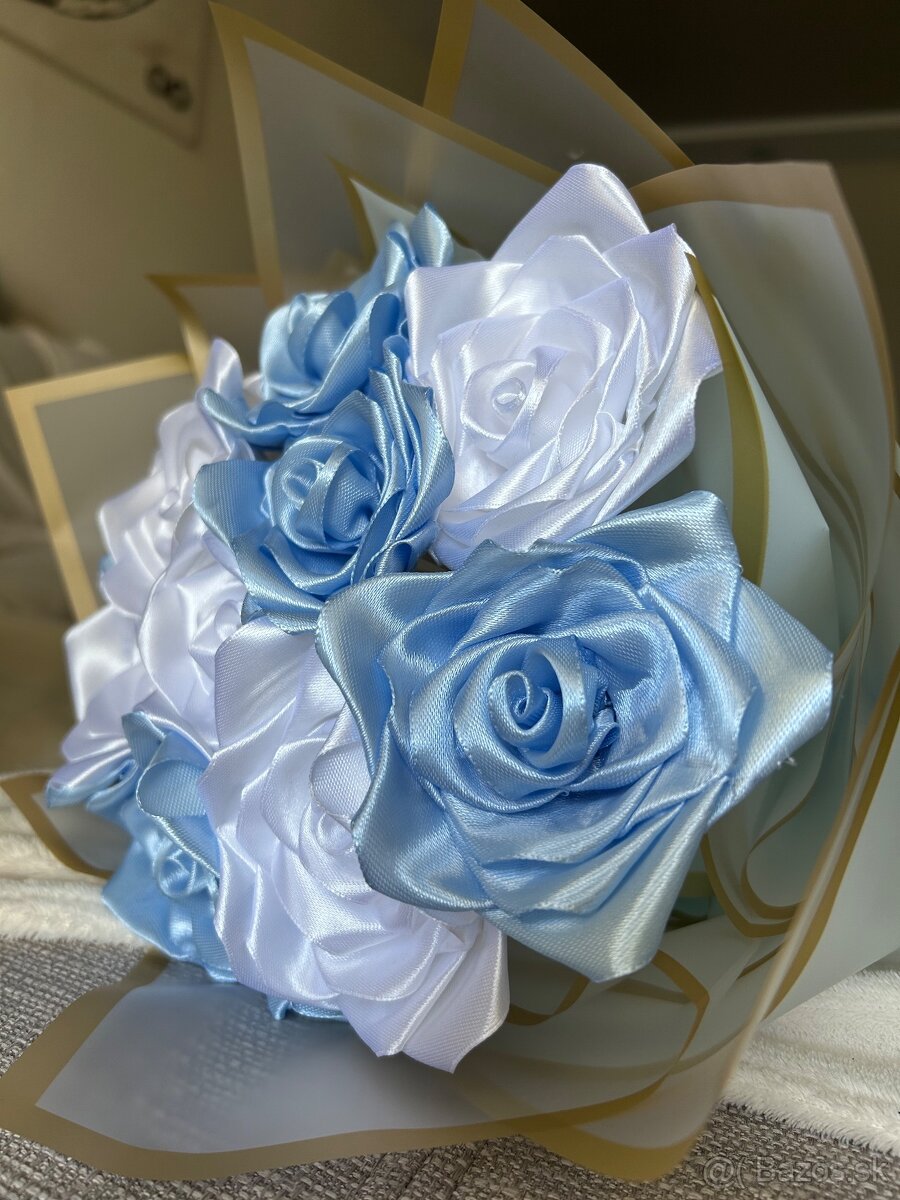 Kytica ruží zo stuhy - 5