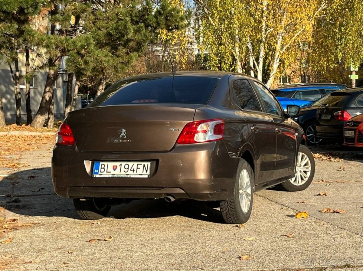 Peugeot 301 1.6 HDI - 5