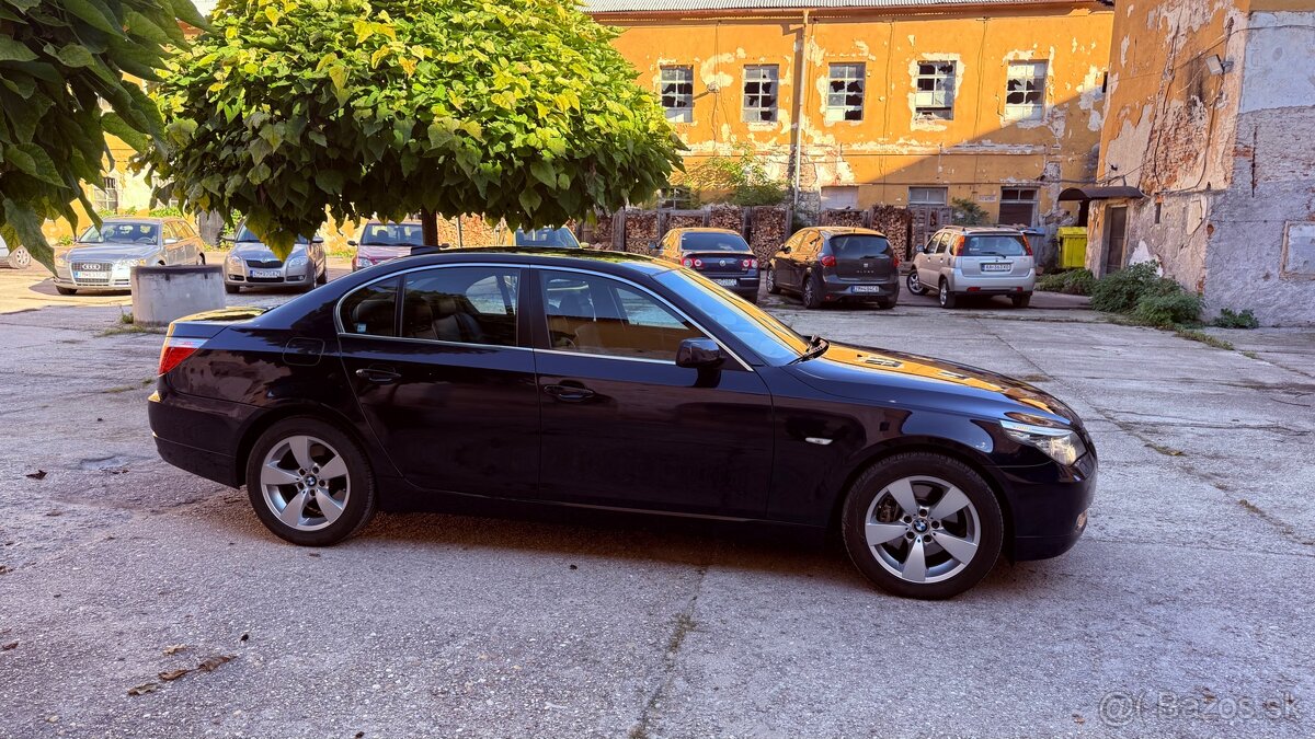 BMW Rad 5 525 xi - 5