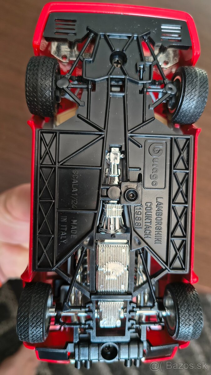 Lamborghini Countach 1:24 - 5