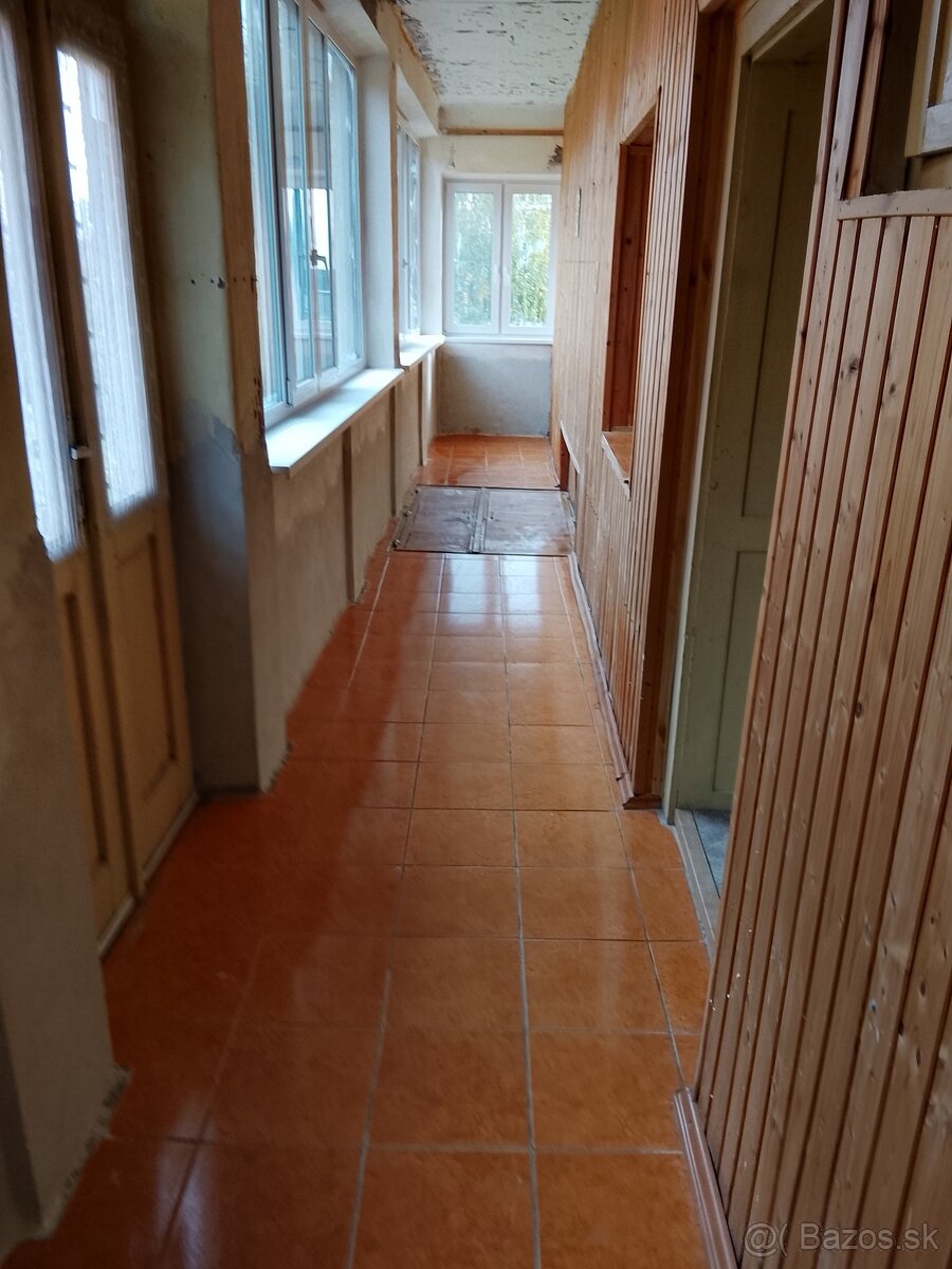 Predam rodinny dom v okoli Velky Krtis - 5