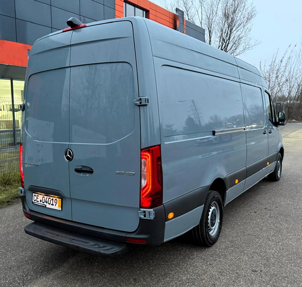 Mercedes-Benz Sprinter W907 317, rok 2023, L4H2 - 5