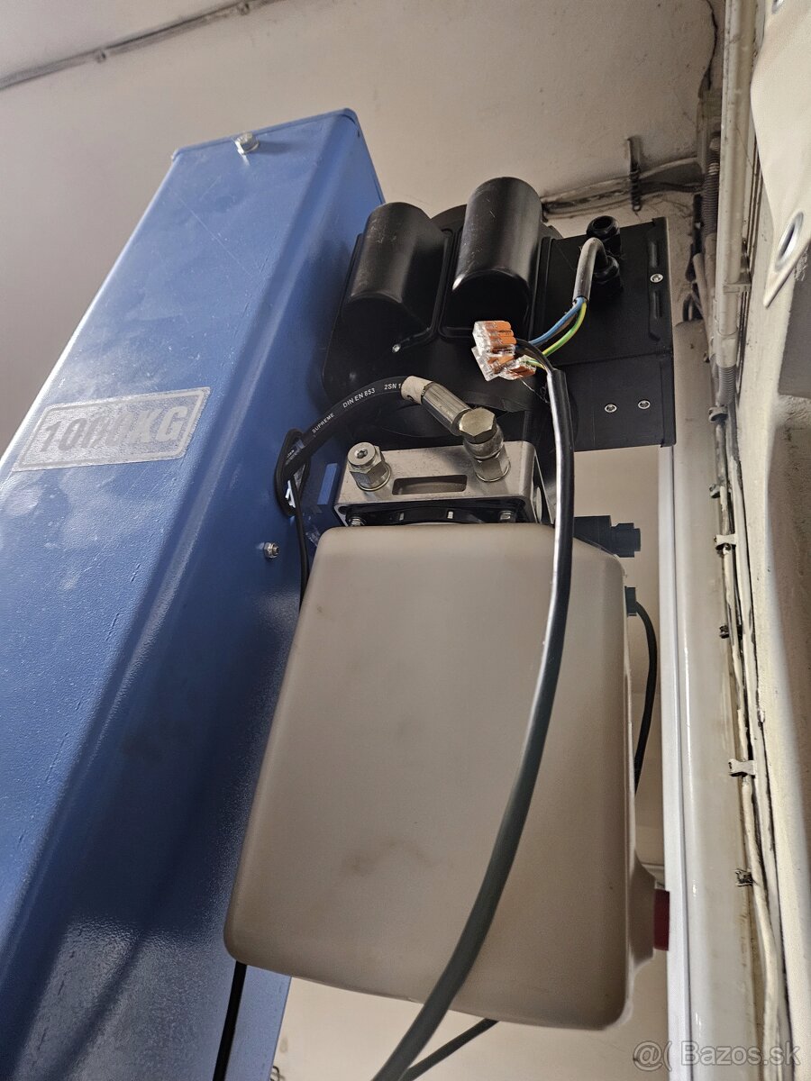 Predam jednostlpovy zdvihak lincos 1000kg - 5
