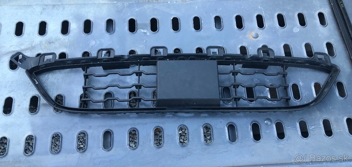 BMW X5 F15-X6 F16 RÔZNE ORIGINALNE DIELY AJ NARAZNIK PREDNY - 5