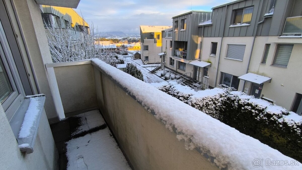 pekný 3-izb. byt -2 balkóny- Martin - Ul.Hájska-NOVÝ MARTIN - 5