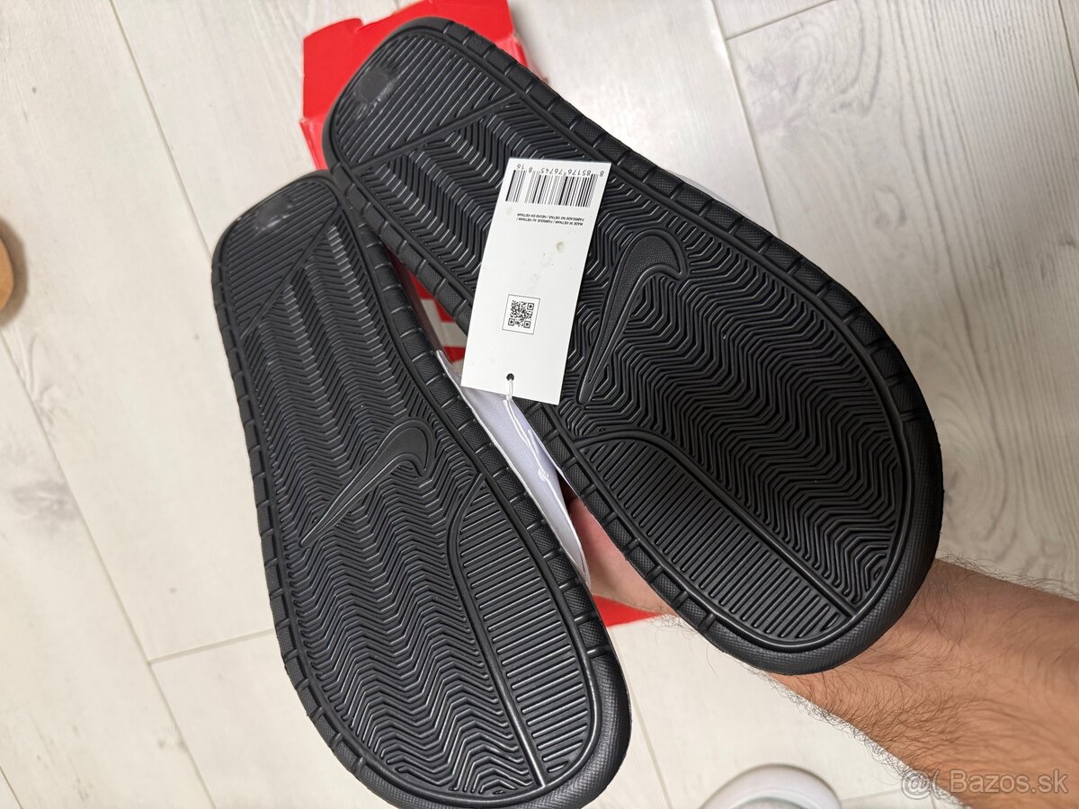 NIKE ŠĽAPKY VEĽKOSŤ 45 - 5