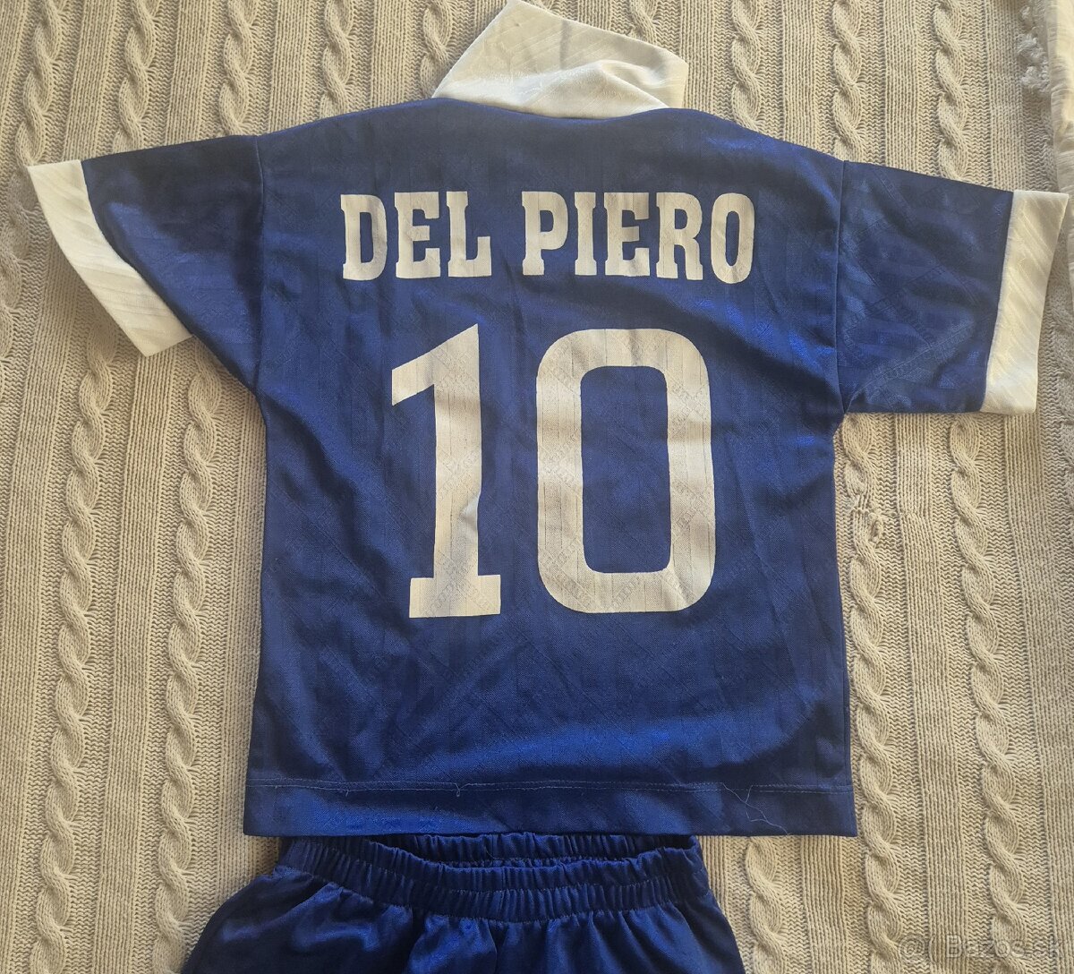 Fotbalové dresy, kopačky, chrániče, štucne - 5