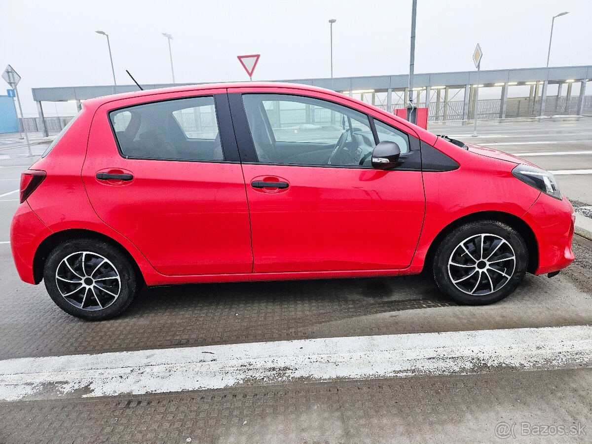 Toyota Yaris - 5