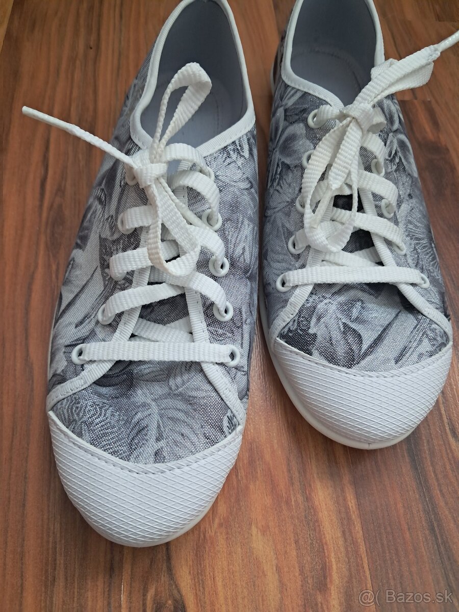 Tenisky vel. 40 - 5