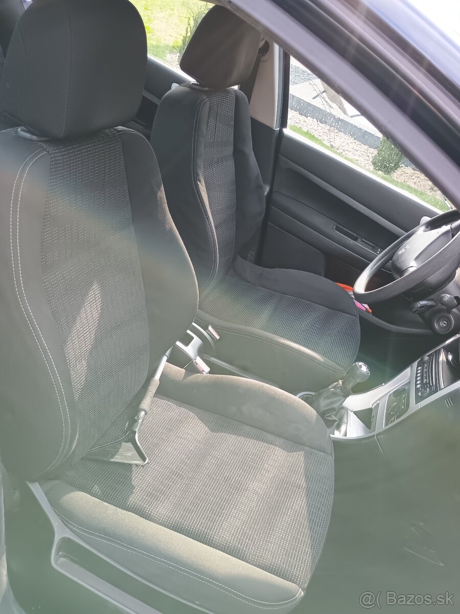 Predám Peugeot 307 - 5