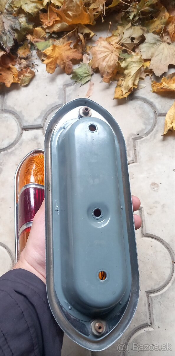 Zadné svetlá autobus Škoda 706 RTO/Tatra 603 - 5