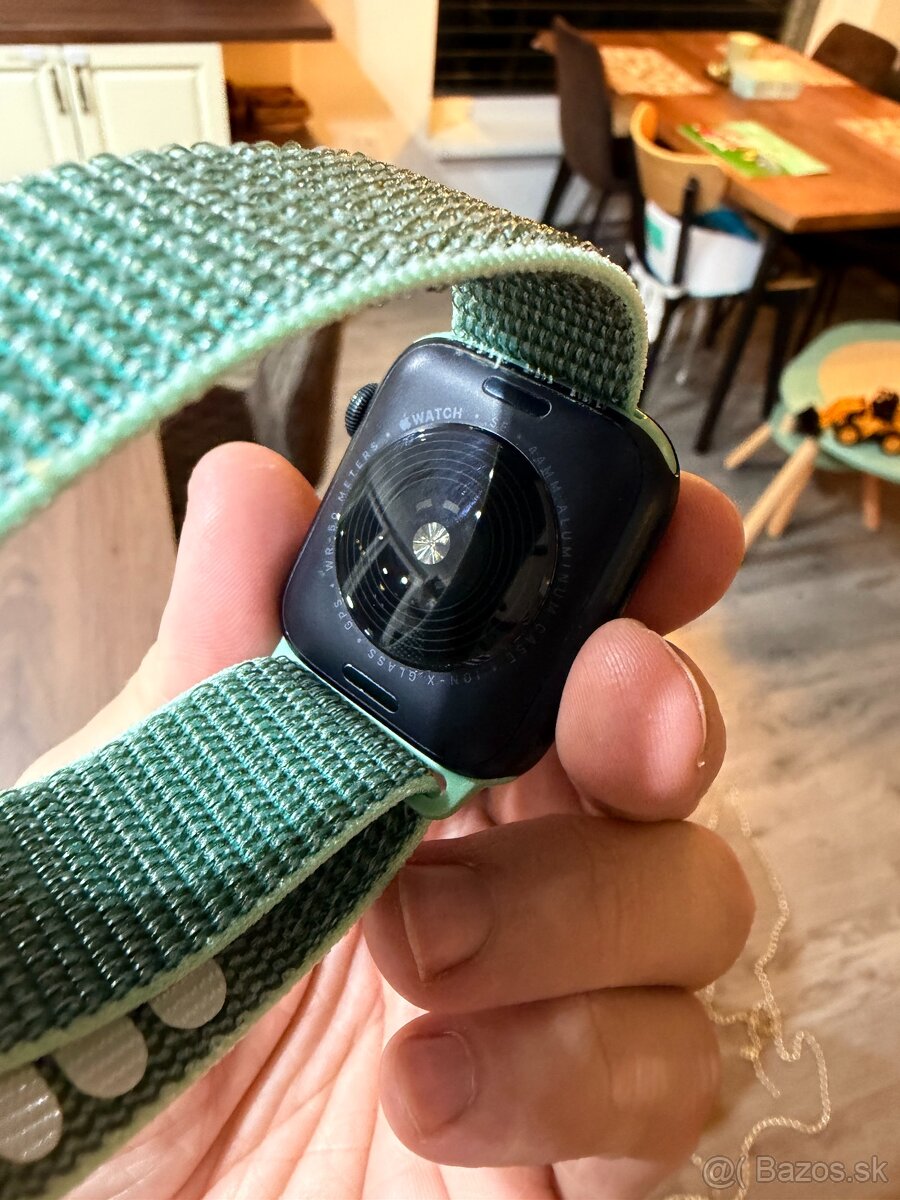 Apple Watch SE 2 44mm - 5