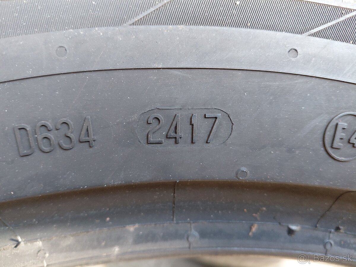 1ks letna Continental 235/55R18 - 5