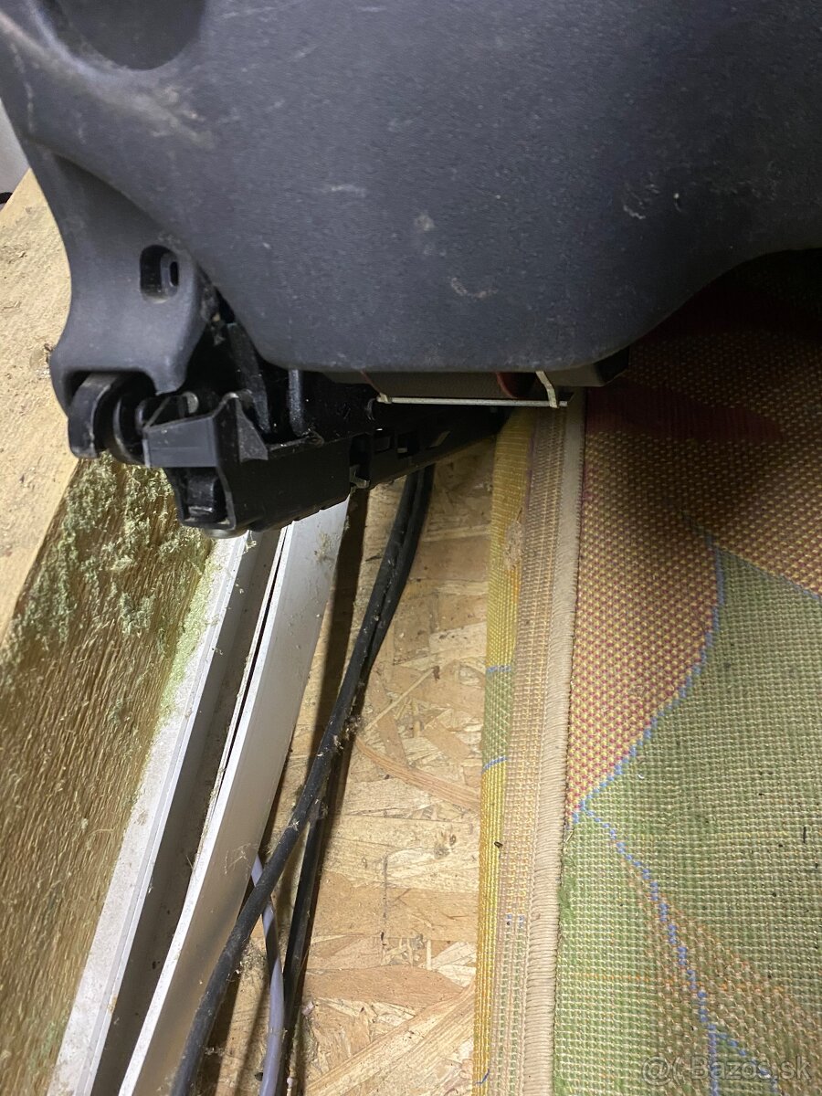 Zadné sedadlo Renault espace r.2008 - 5