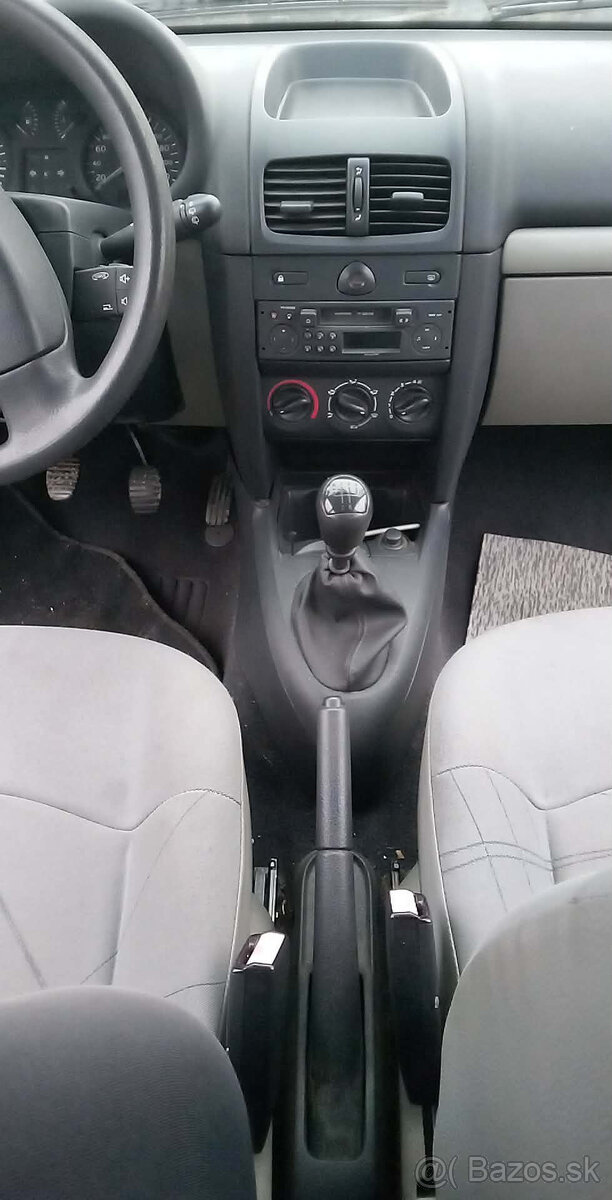 Renault Clio 1,2i 55kw - 5