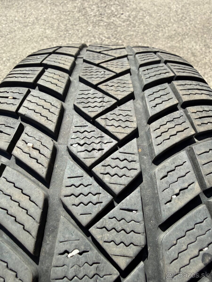 215/55 R17 Vredestein 2 ks - 5