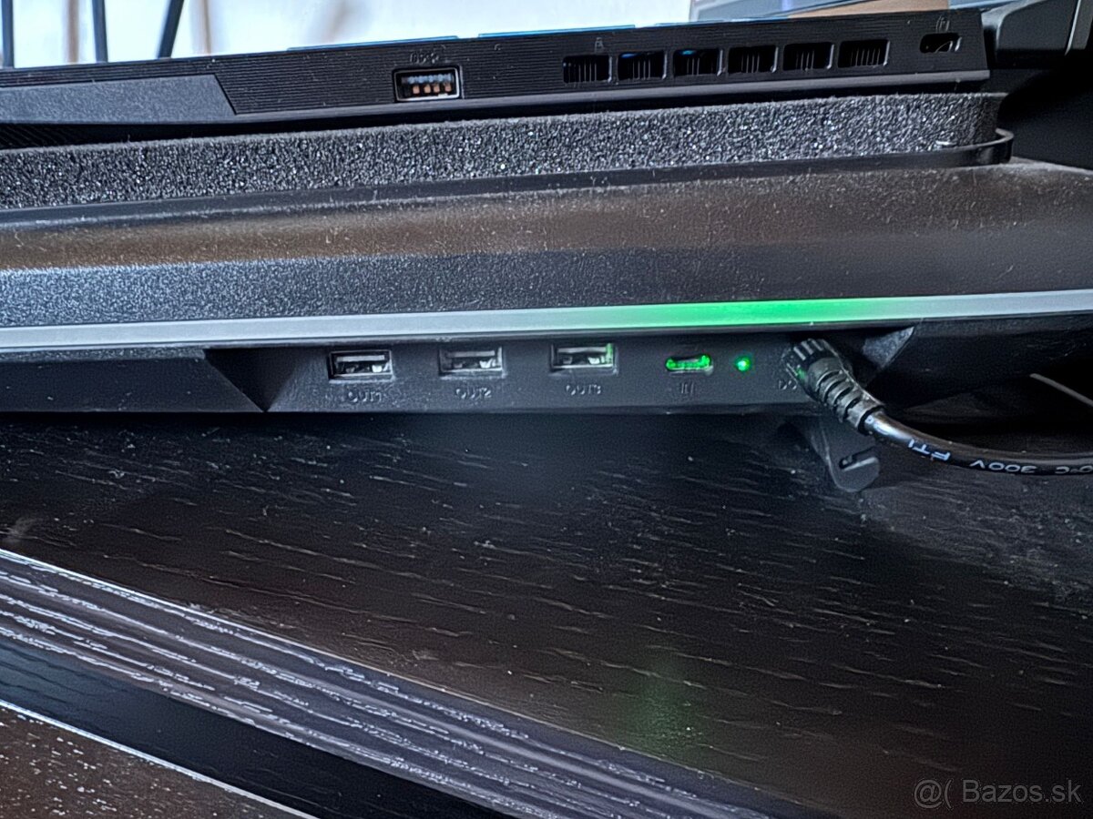 Najvýkonnejšia chladiaca podložka na laptop llano RGB Gamig - 5