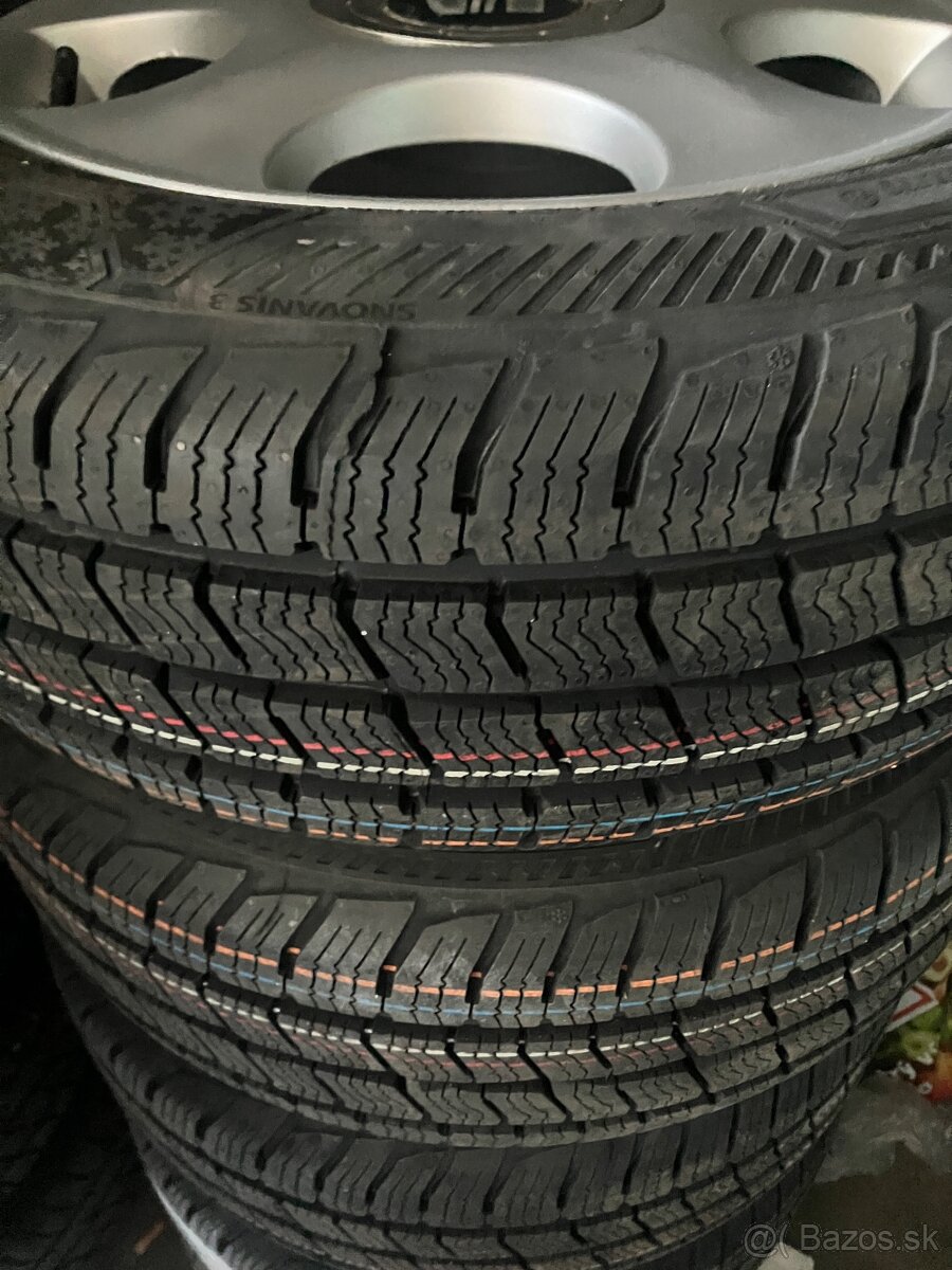 5x112 r16 195/60 r16c SAG - 5
