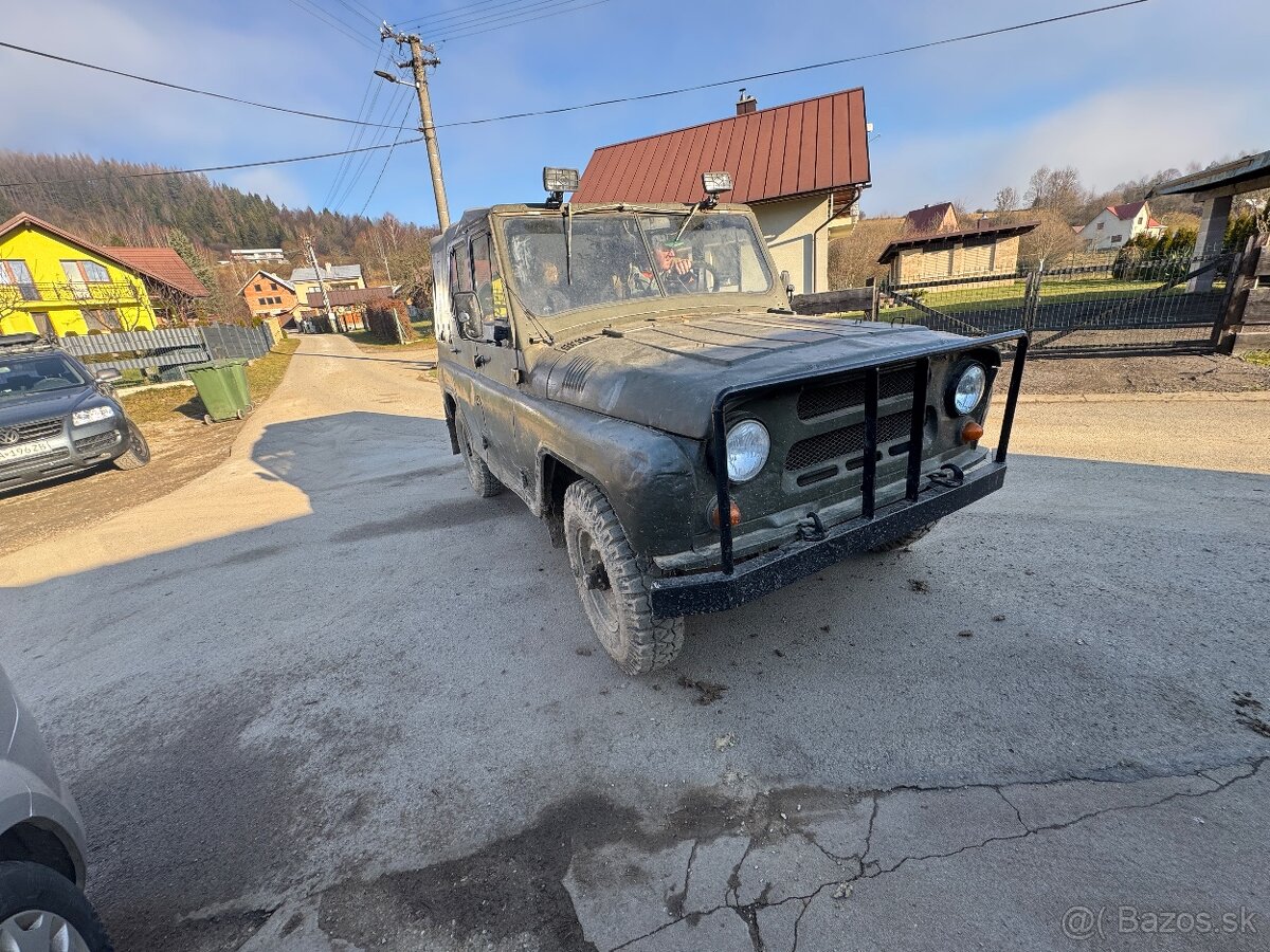 Uaz 469 - 5