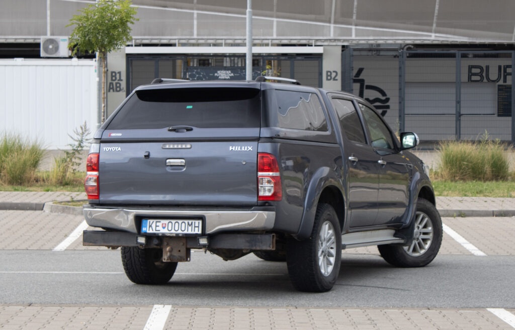 Toyota Hilux z roku 2014 - 5