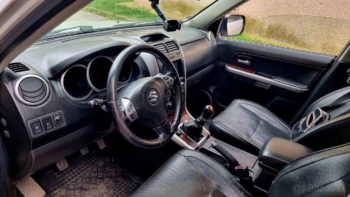 Suzuki grand vitara 1.9 95kw 2008 - 5