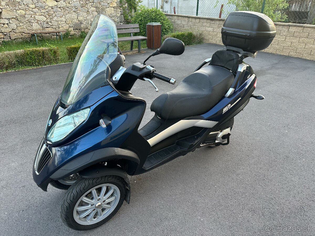 Piaggio MP3 300 LT - 5
