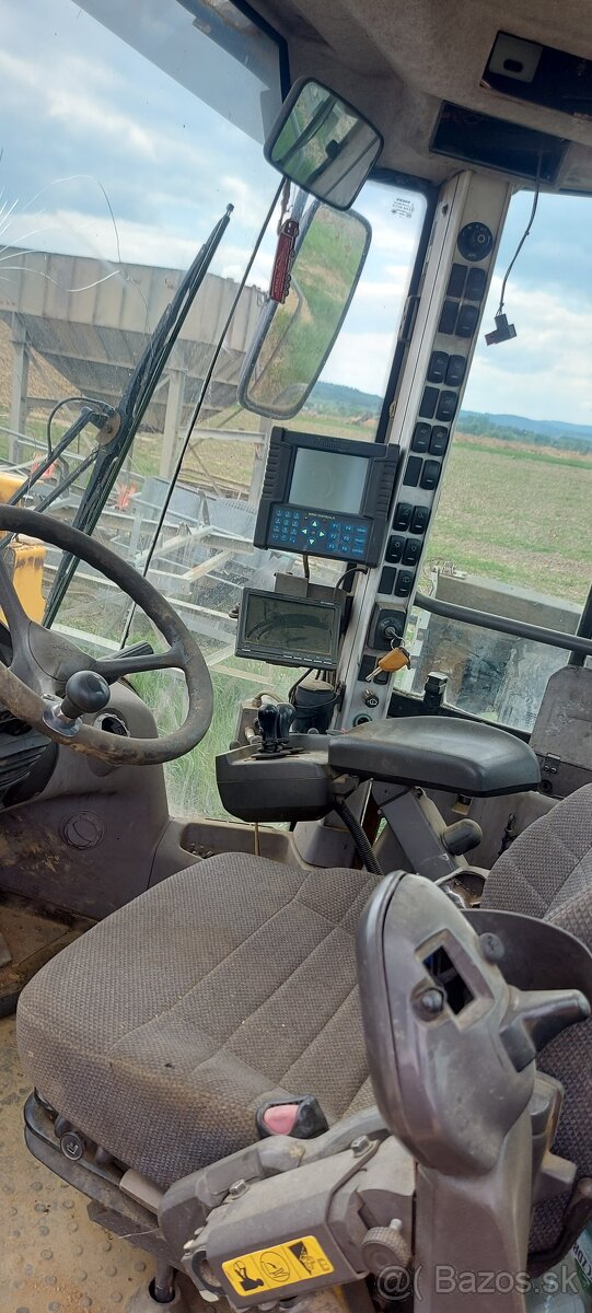 Nakladač Volvo L350F - 5