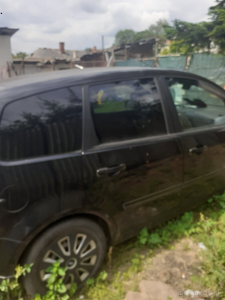Rozpredam Ford Cmax 1.8 cdti 2008 - 5