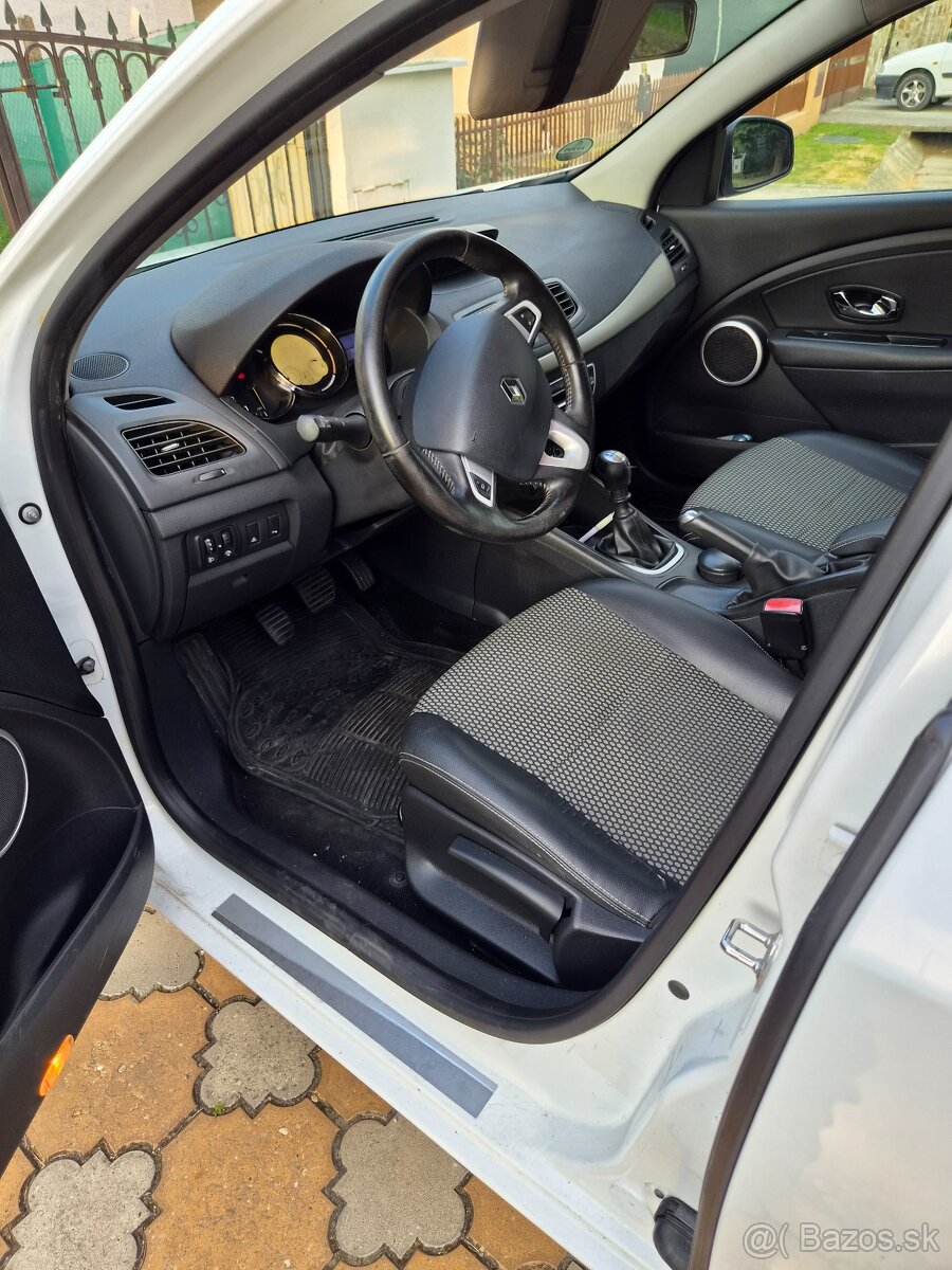 Renault Fluence 1.5 dci - 5