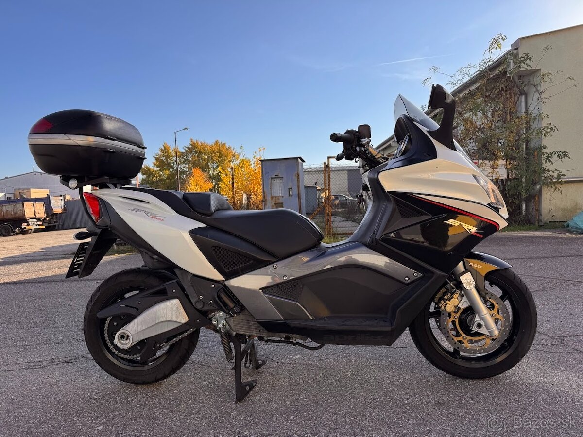 2014 Aprilia SRV850 ABS ASR , nový servis - 5