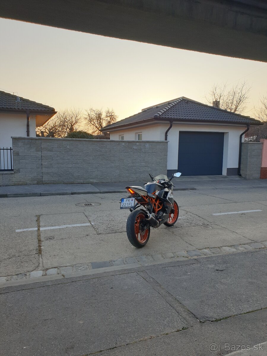 Ktm rc 125 - 5