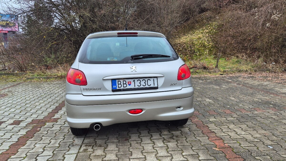 Peugeot 206 1.4 55 KW benzin 74178 km - 5