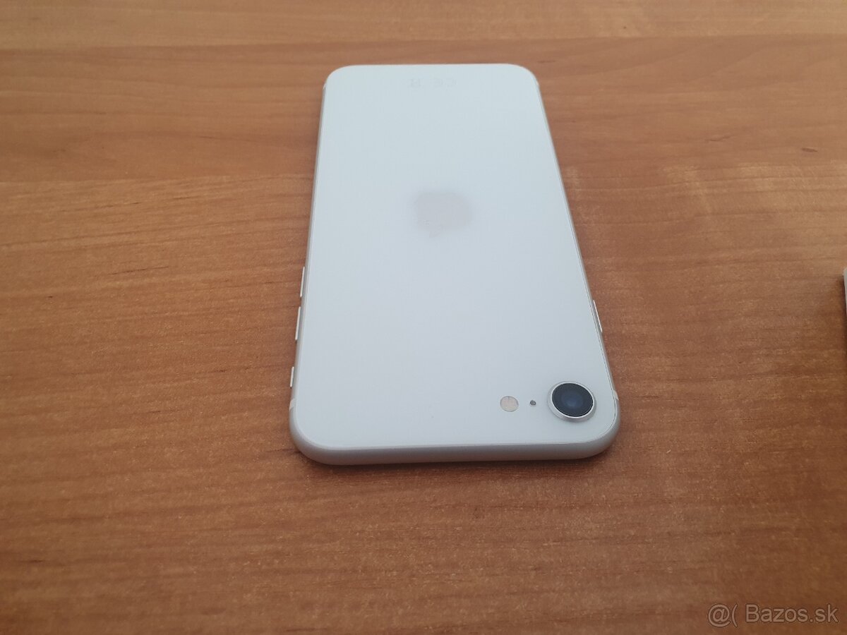Apple iPhone SE 2020 128GB 100% Zdravie batérie - 5