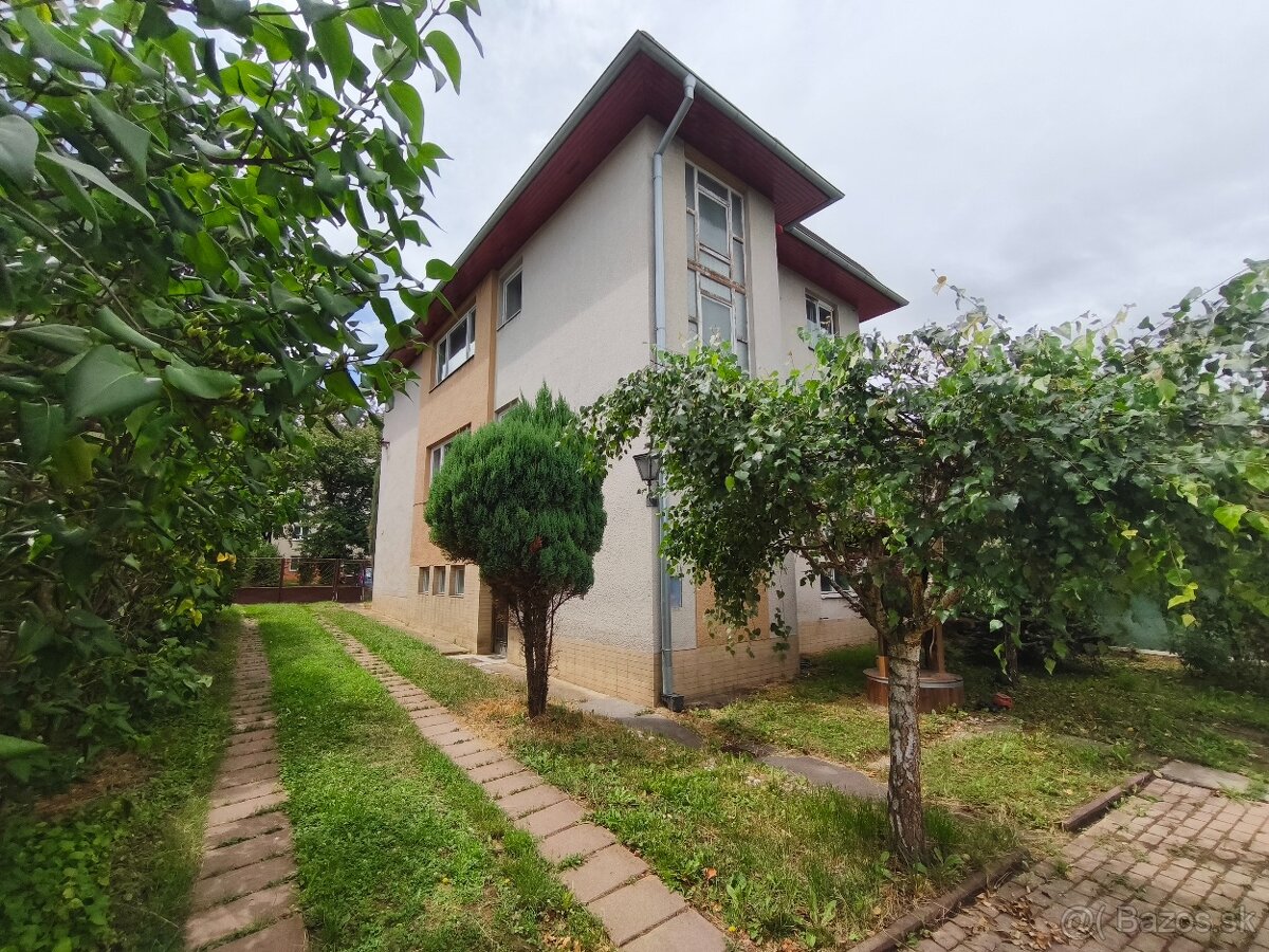 Rodinný dom s potenciálom len kúsok od centra - 5