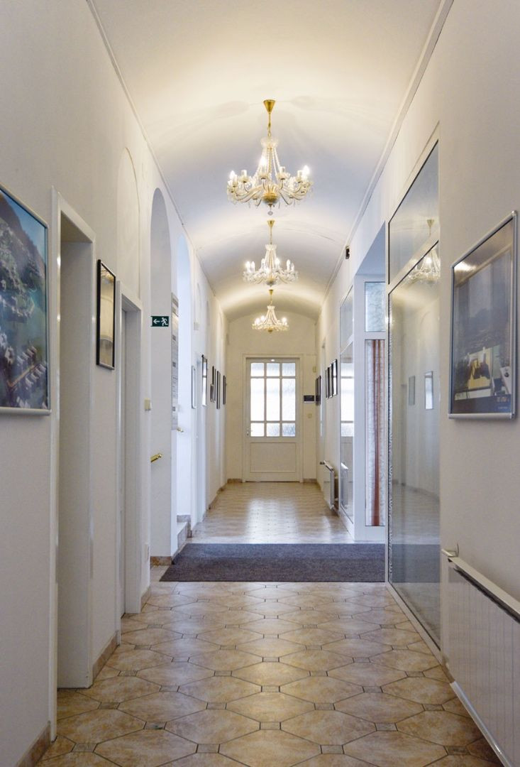 Administratívna budova v centre mesta Trenčína - 5