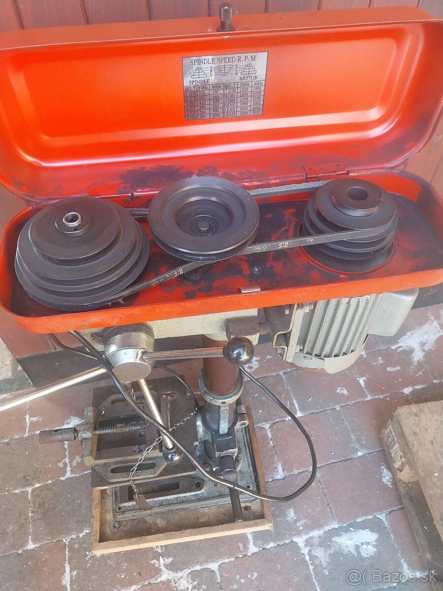 Stojanova vŕtačka 2 - 5