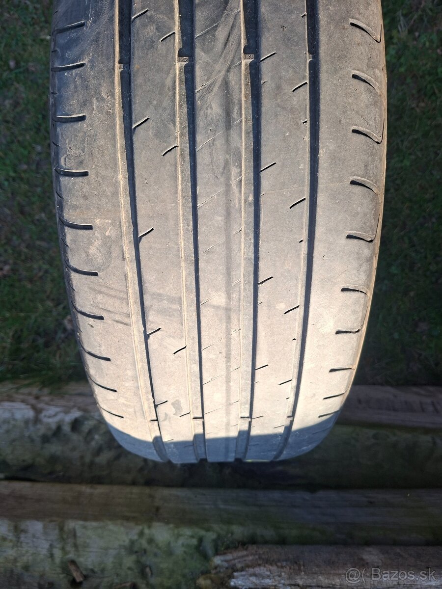 225/55 r17 - 5