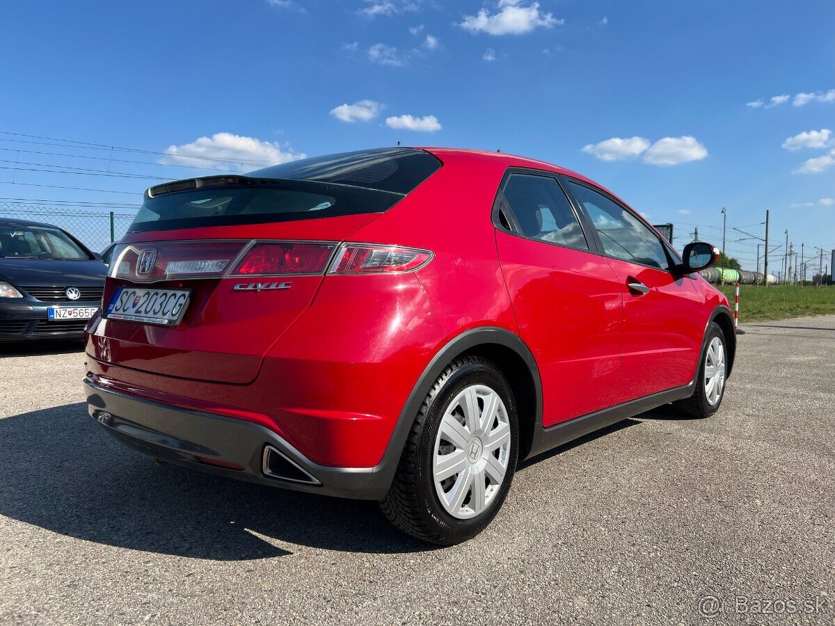 Honda Civic 1.4 VTI benzin, 73kW, MT/6, rok:08.2009. - 5