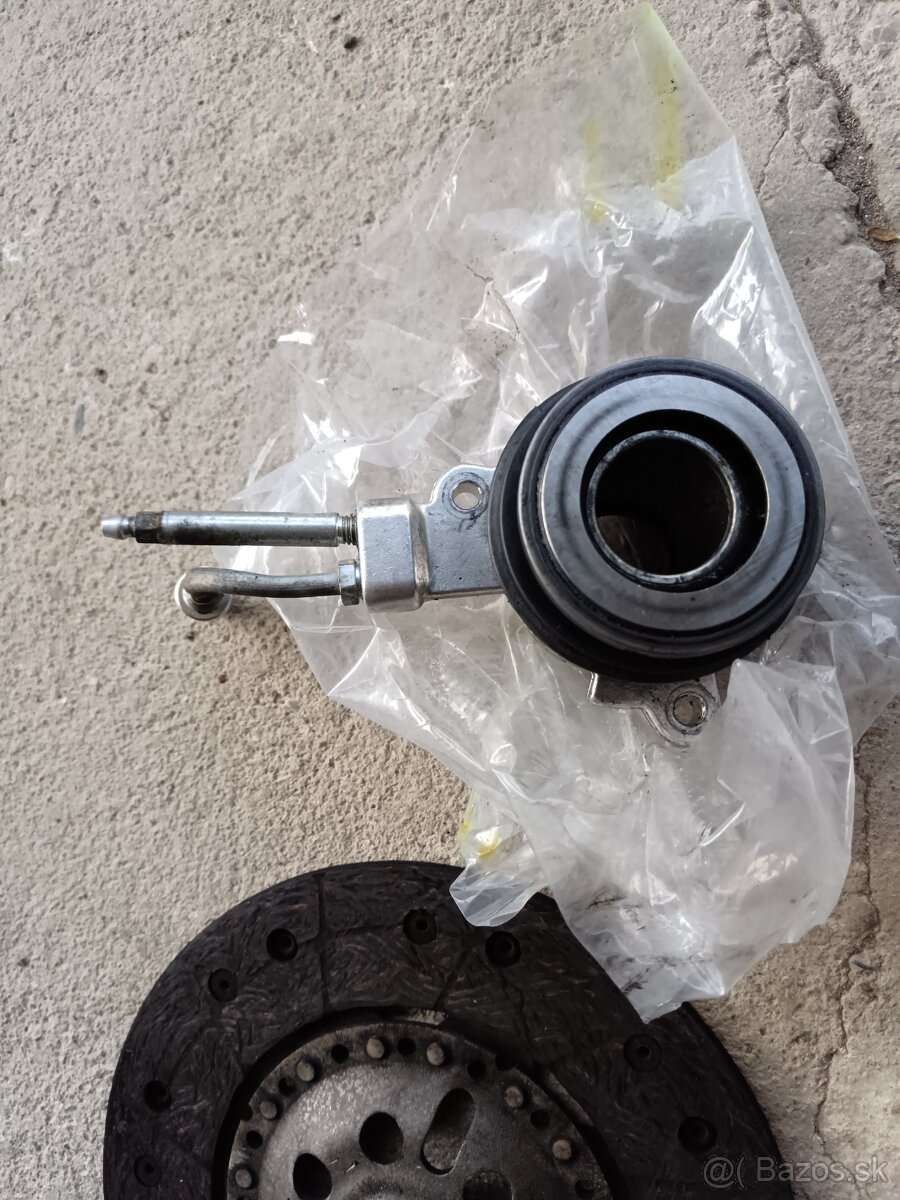 Predám spojkou sadu LUK - 5