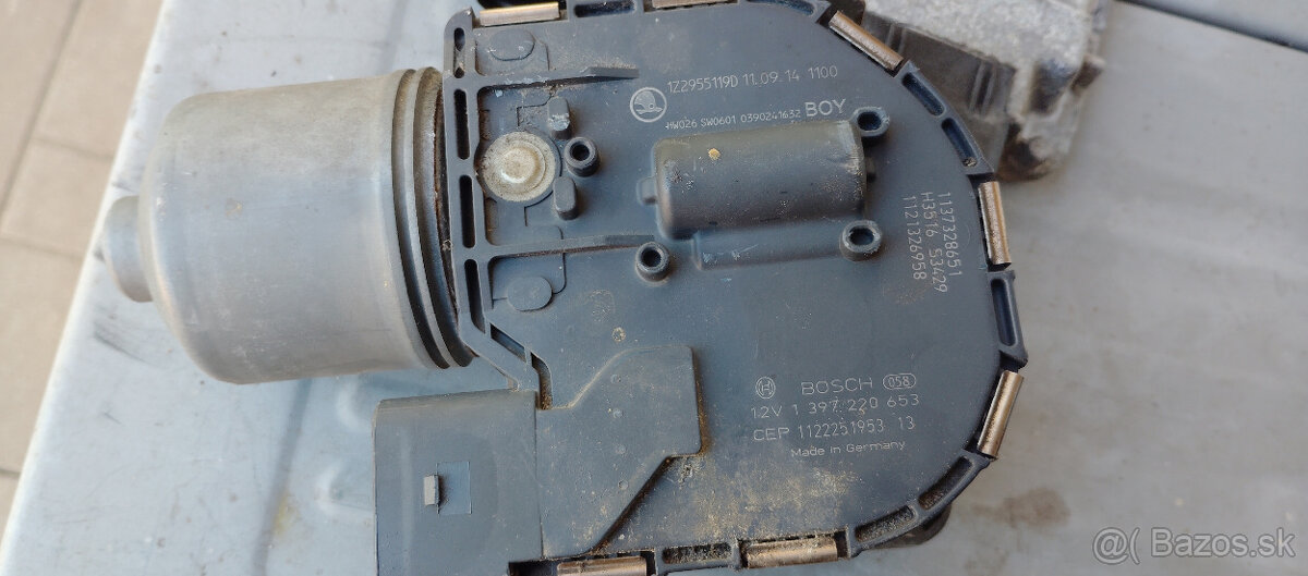 podvolantovy krúžok - 5