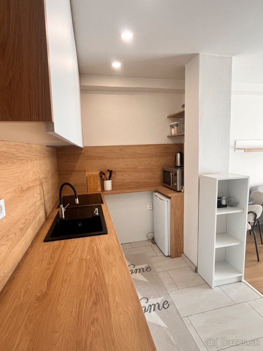 Krásny prerobený 1,5 izbový byt - 5