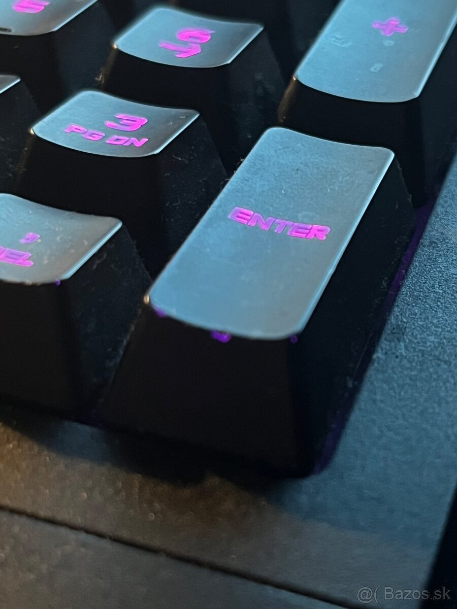 Logitech G213 Prodigy | poškodená plastová noha, používaná - 5