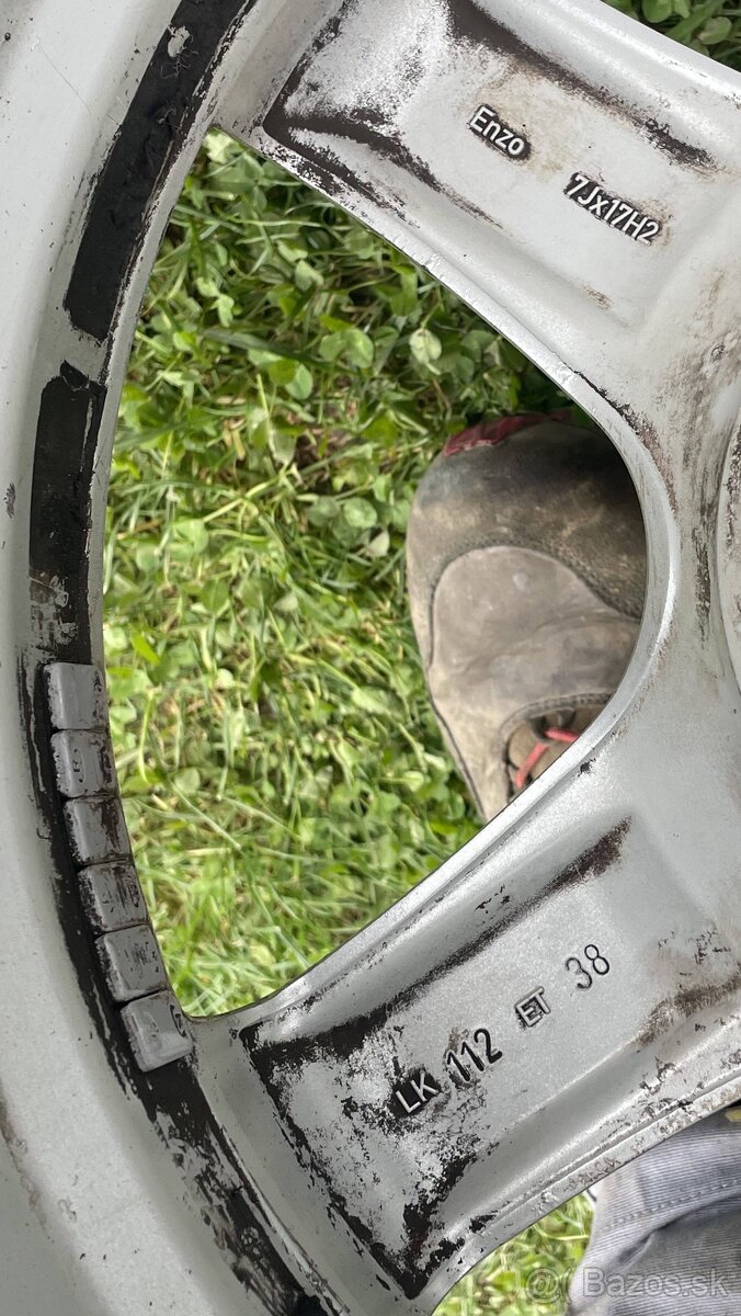 Skoda Orig.ALU Flash ENZO TRIFID R17 5x112 - 5