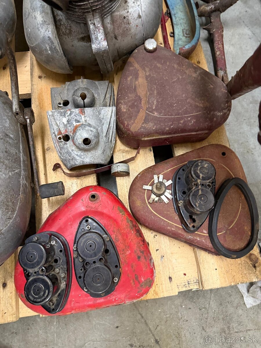 Perak 250 FJ r.v. 1947 s TP dovoz - 5