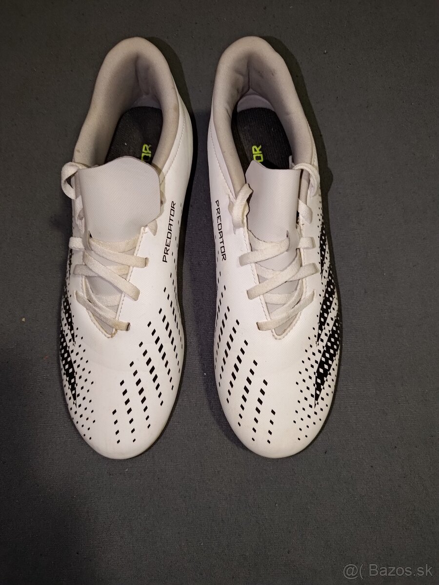 Kopačky Adidas predátor - 5