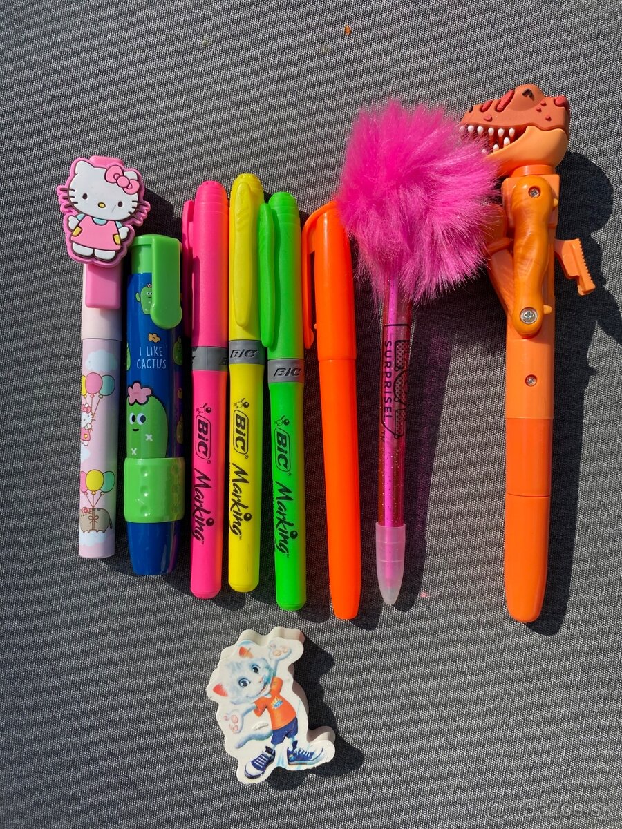 Perá, zvýrazňovače a gumy pre deti - 5