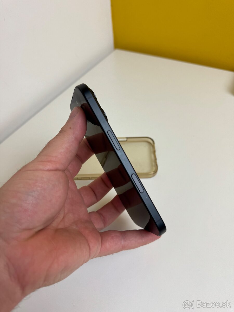 Predam vymenim Iphone 16 128GB Black 100% bateria ako nový - 5