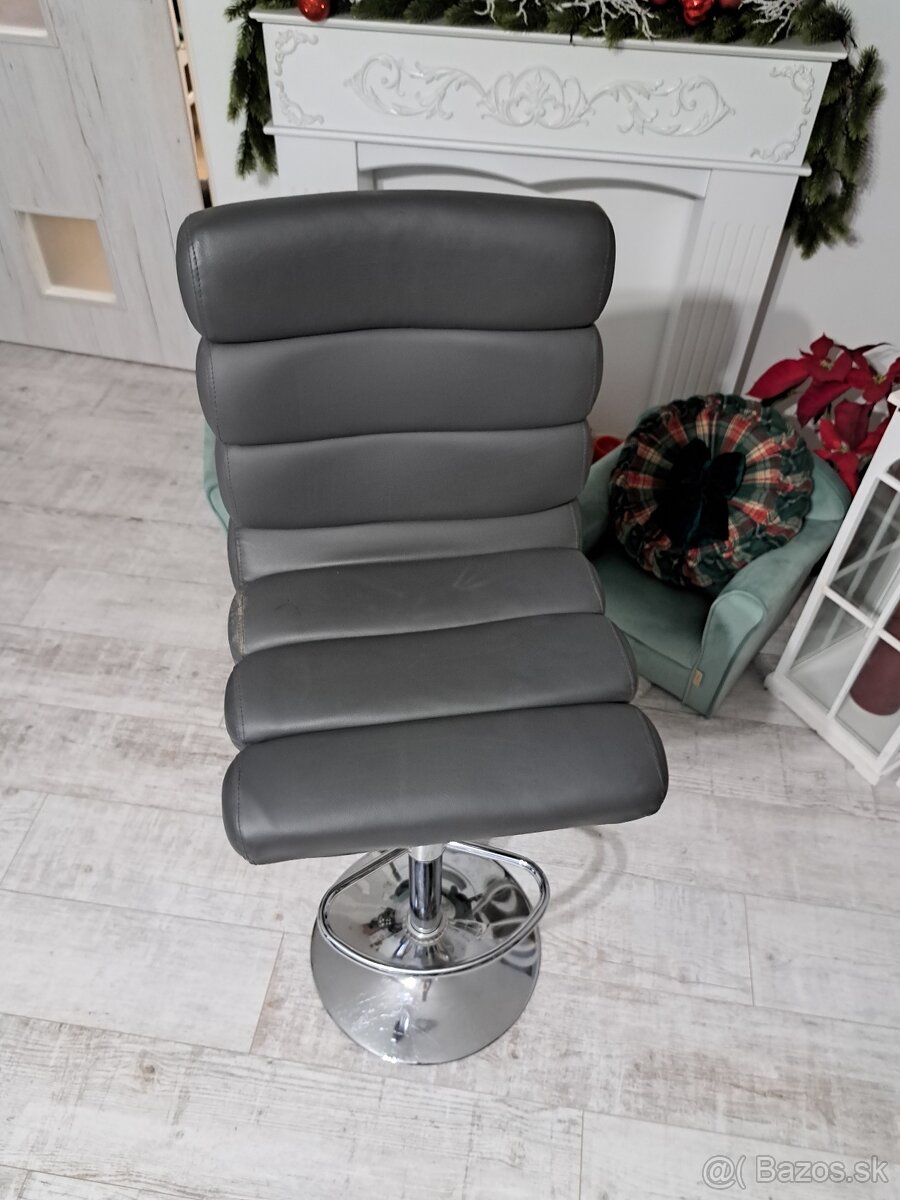 Barový stôl + 2 stoličky - 5