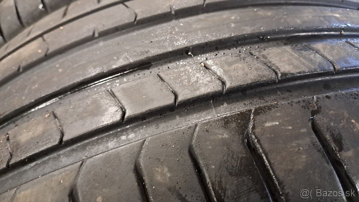 Predám letný dvojrozmer 275/45r20-305/40r20 RSC z B.M.W - 5