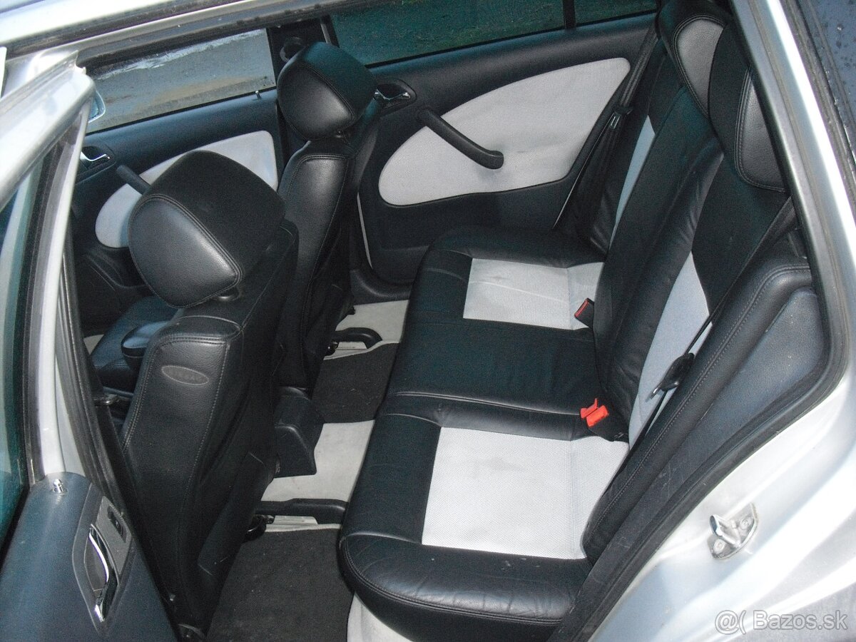 Skoda Octavia RS1 - 5